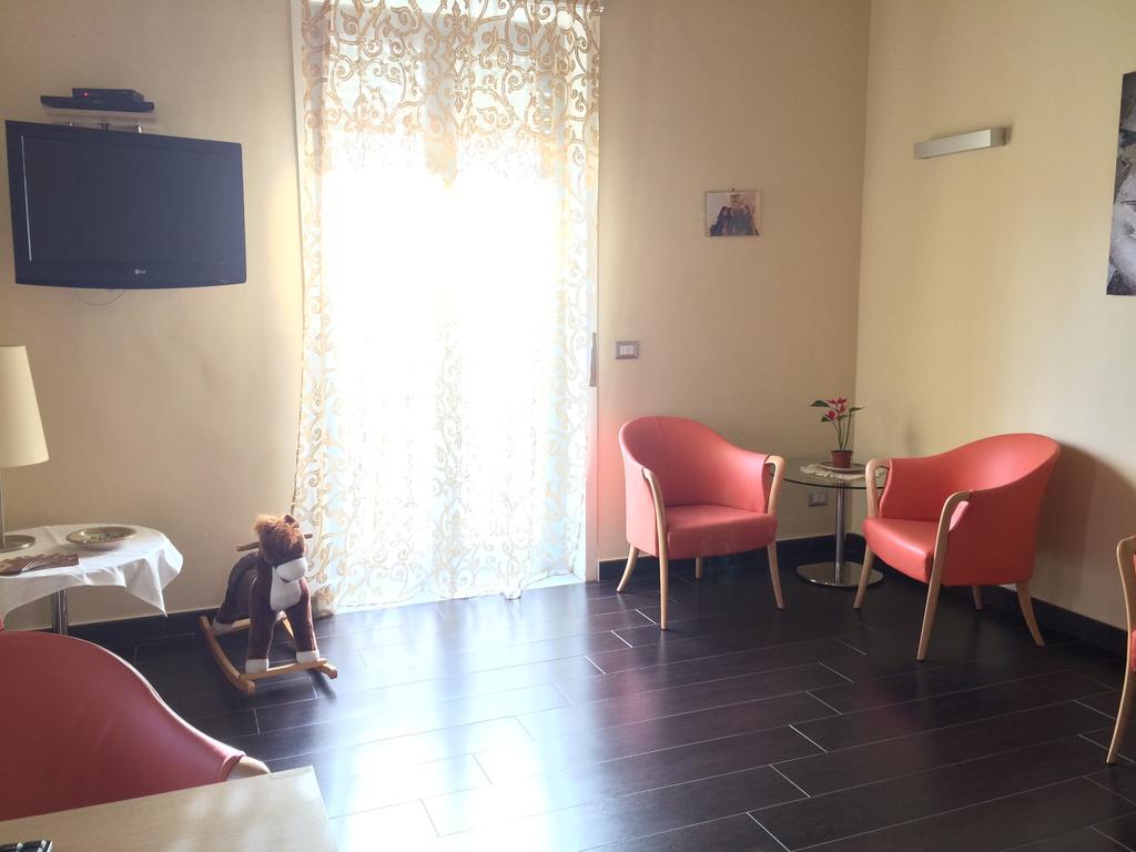 Hotel Residence Empedocle Месина Екстериор снимка