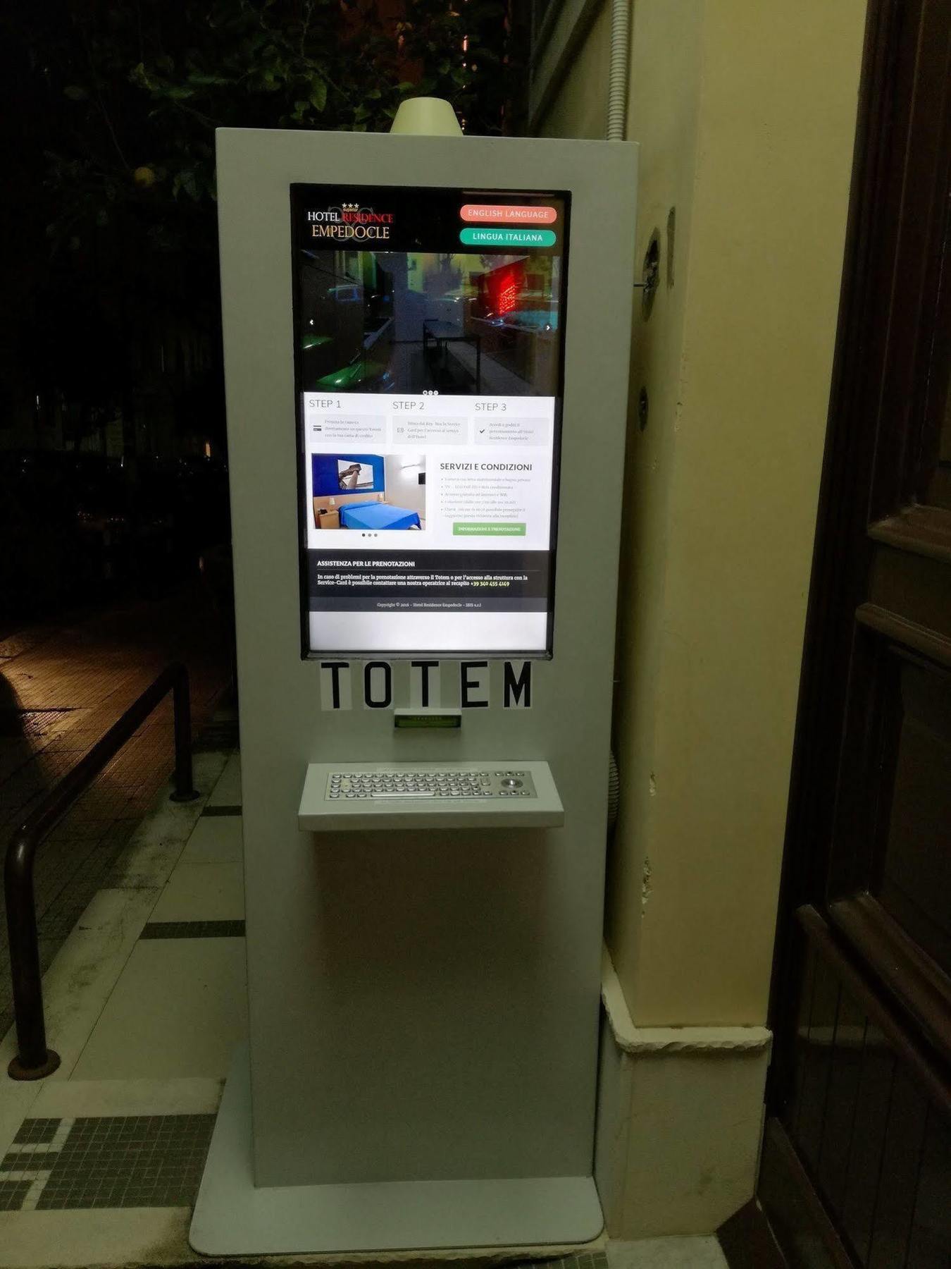 Hotel Residence Empedocle Месина Екстериор снимка