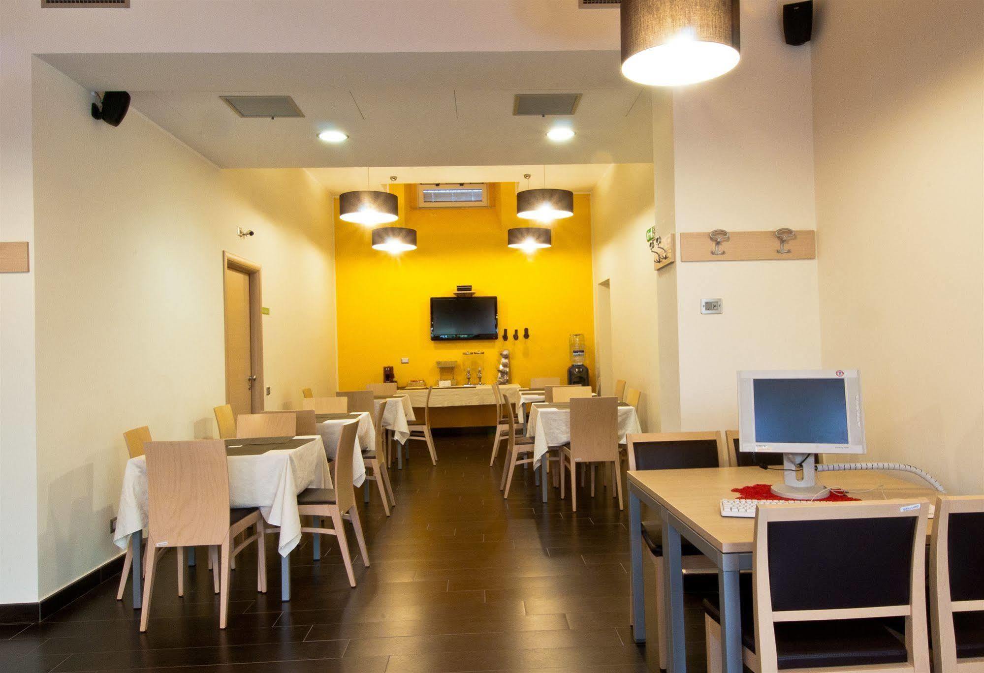 Hotel Residence Empedocle Месина Екстериор снимка